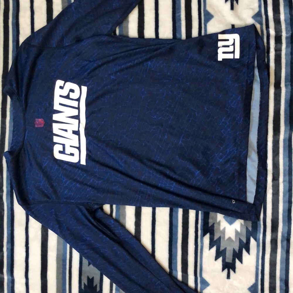 Boys Giants shirt